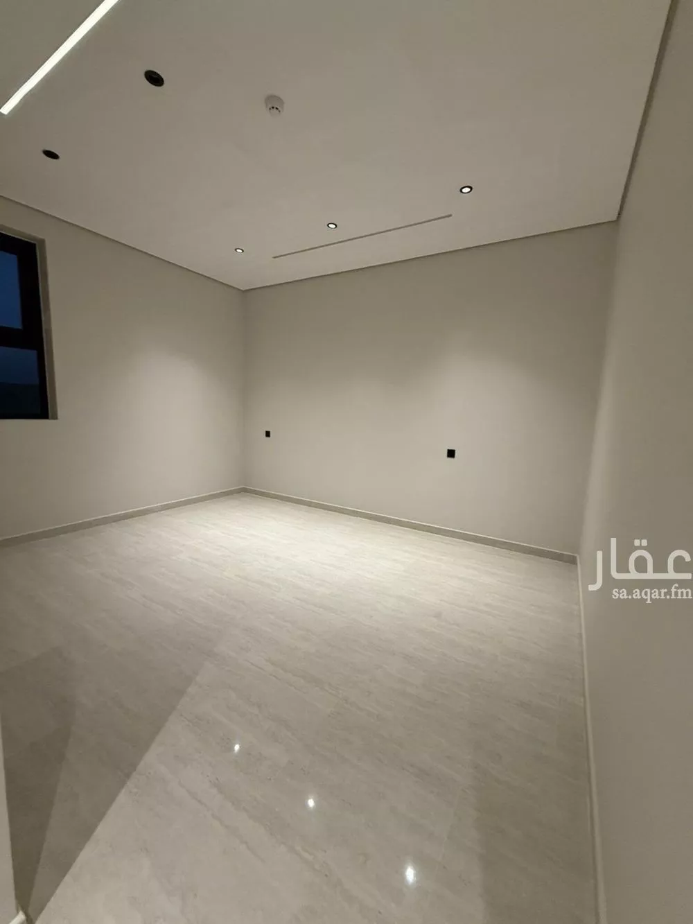 4 bedroom apartment in Dhahrat Namar 5