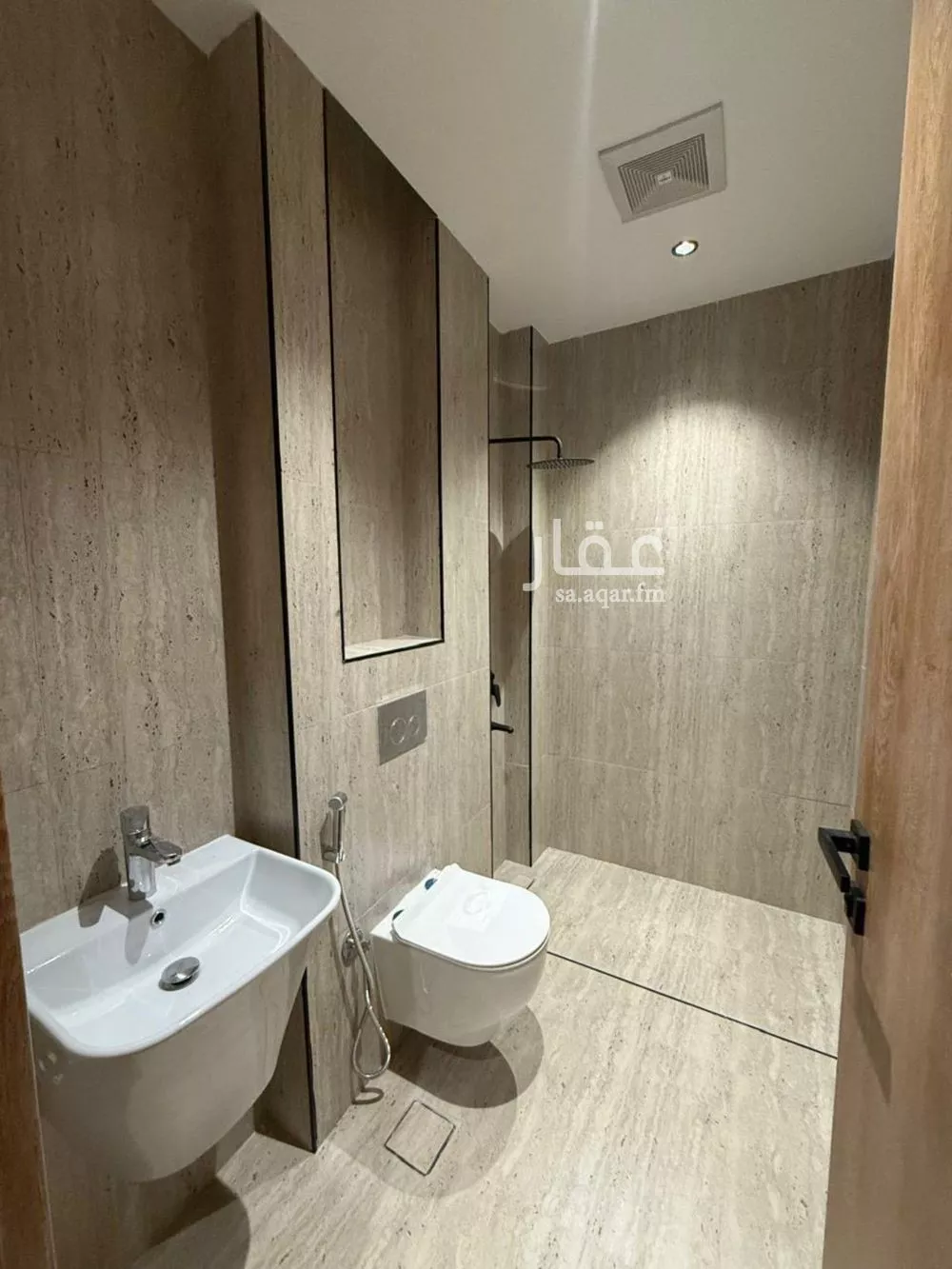 شقة 3 غرف في النرجس 2