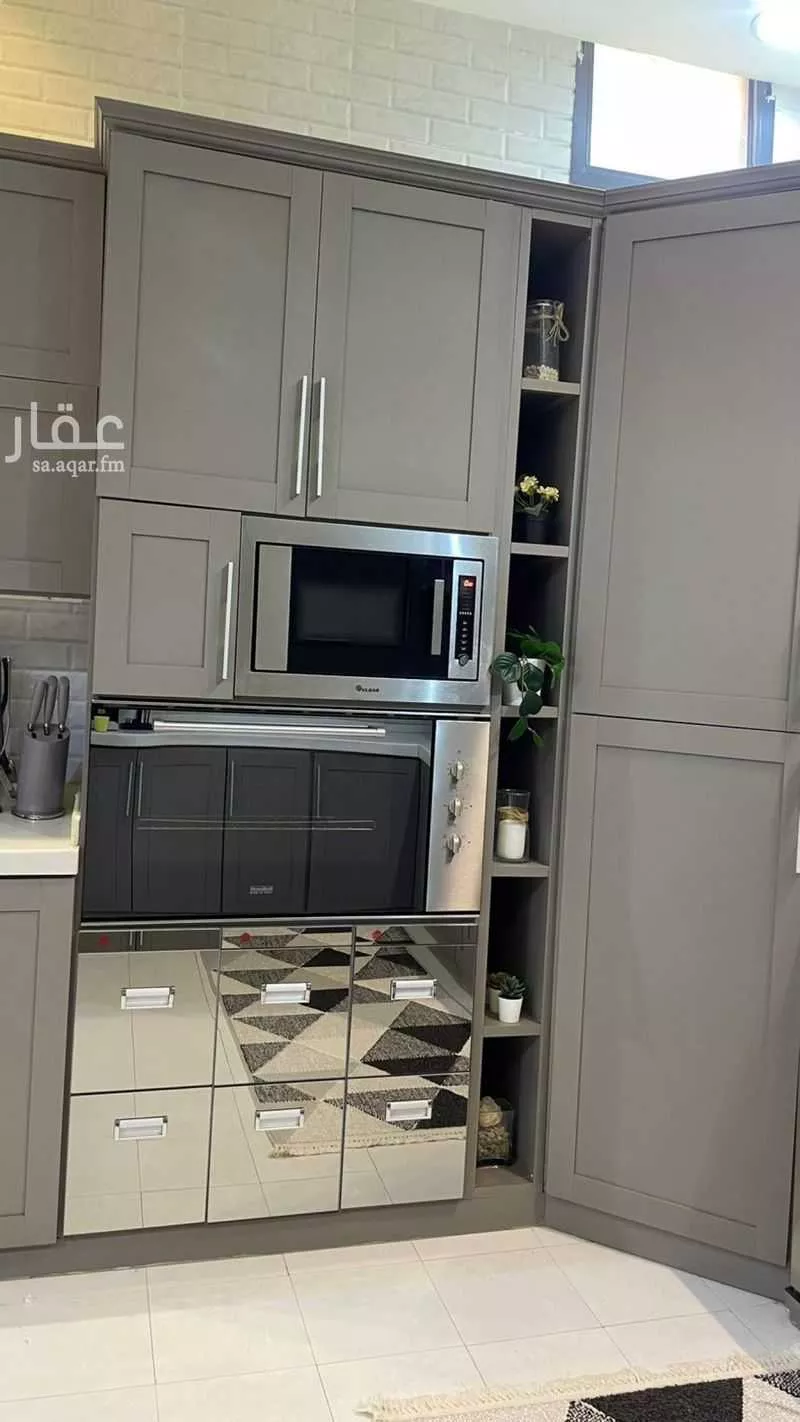 فيلا 7 غرف في القادسية 11