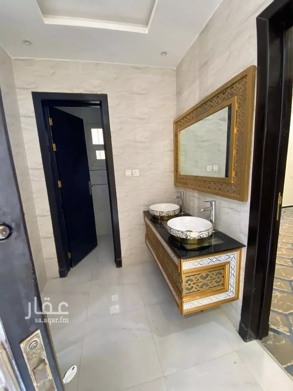 فيلا 7 غرف في ظهرة لبن 23