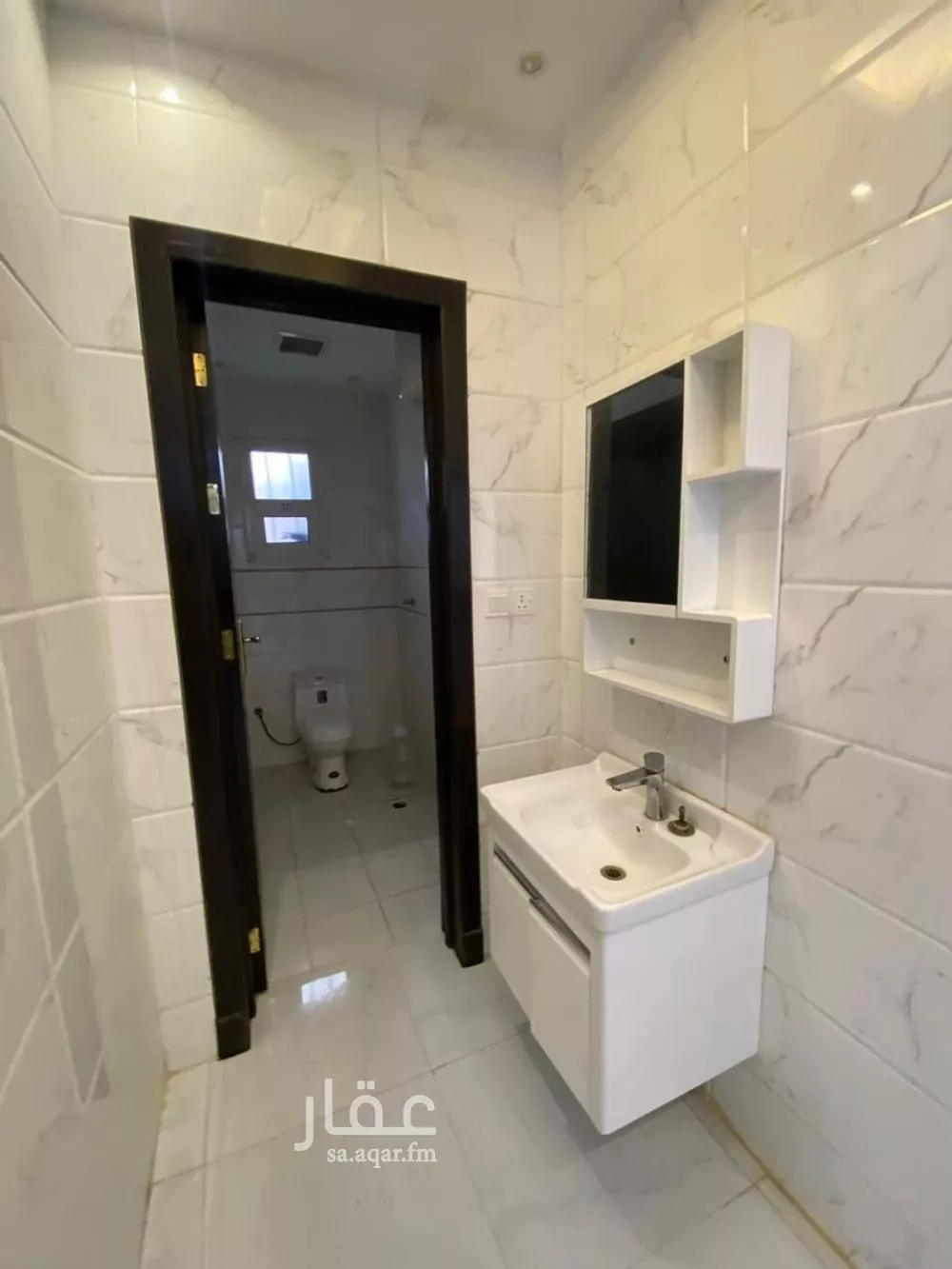 فيلا 7 غرف في ظهرة لبن 9