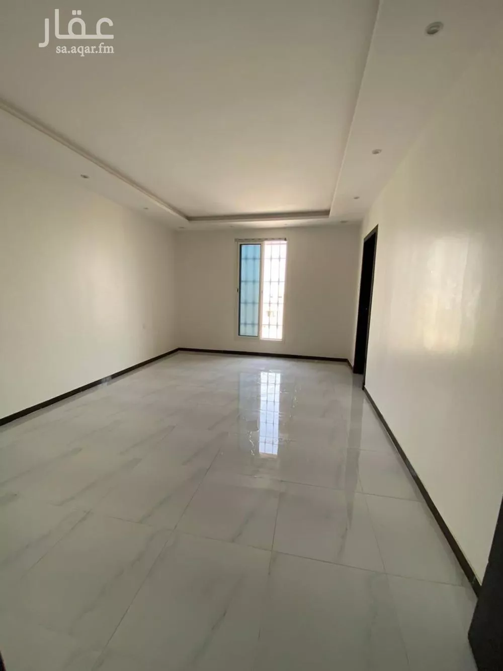 فيلا 7 غرف في ظهرة لبن 10