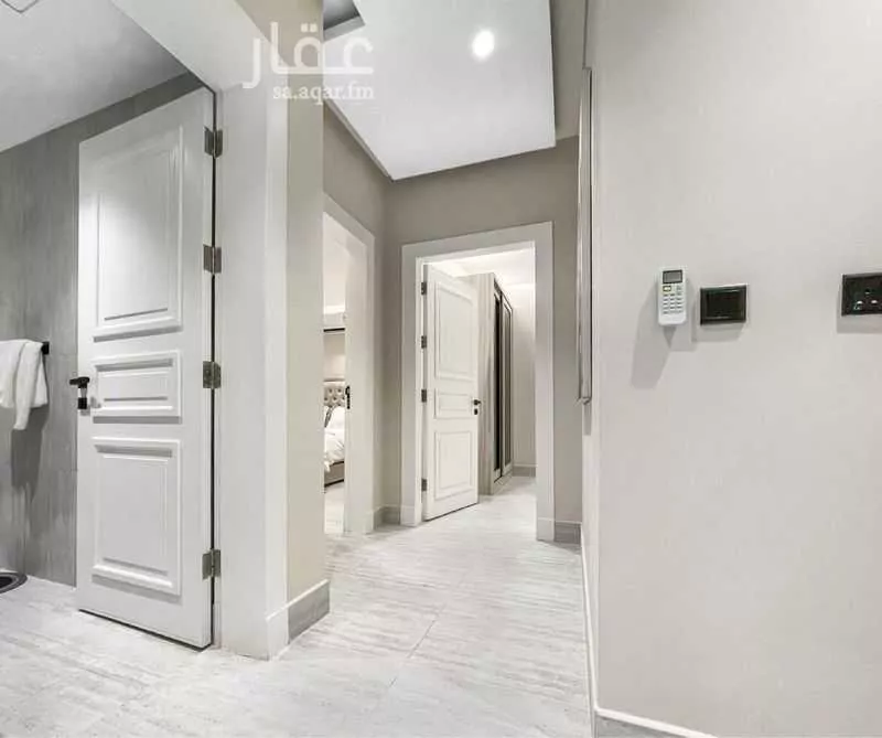 شقة 2 غرف في العقيق 8