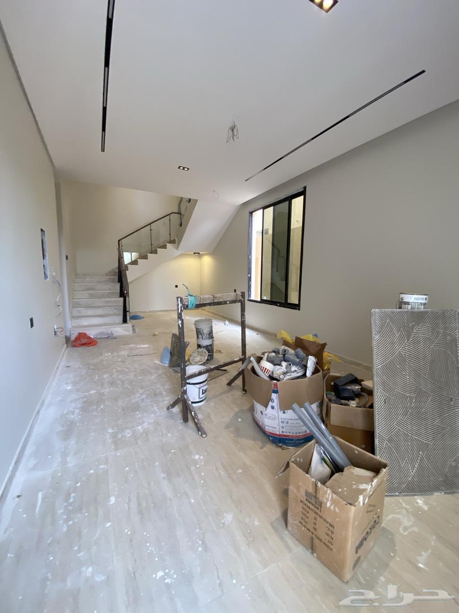 فيلا 7 غرف في البحر 2