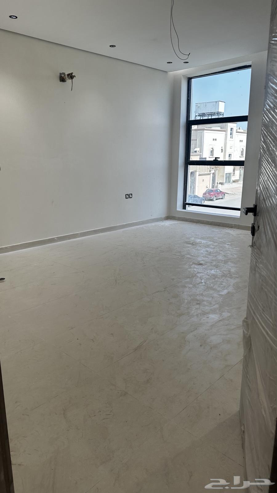 5 bedroom villa in Dahiat King Fahd 12