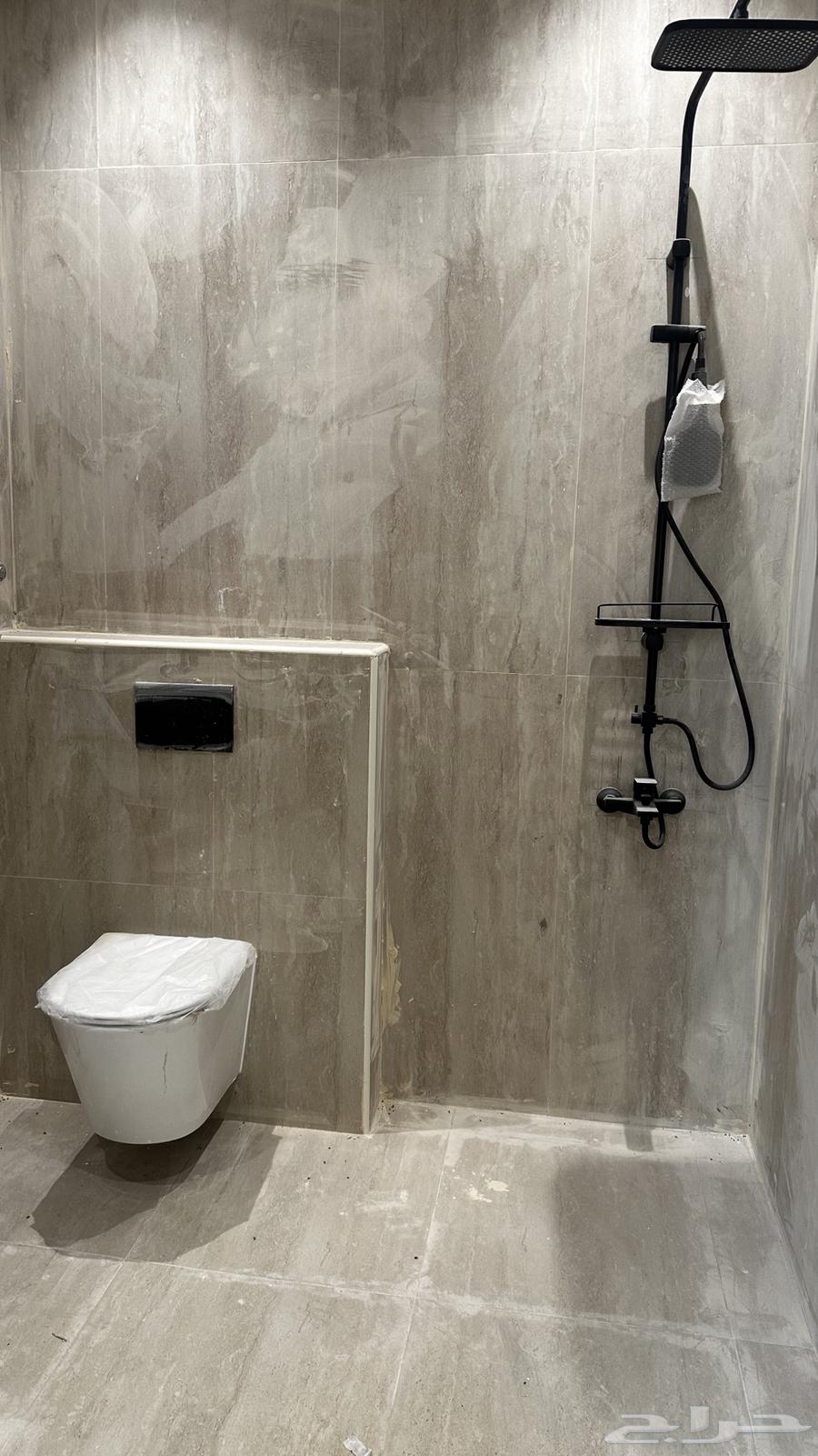 5 bedroom villa in Dahiat King Fahd 16