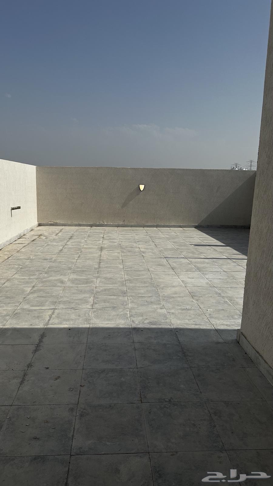 5 bedroom villa in Dahiat King Fahd 21