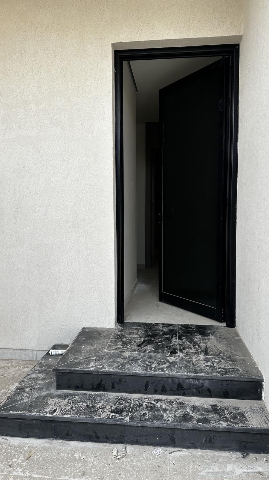 5 bedroom villa in Dahiat King Fahd 5