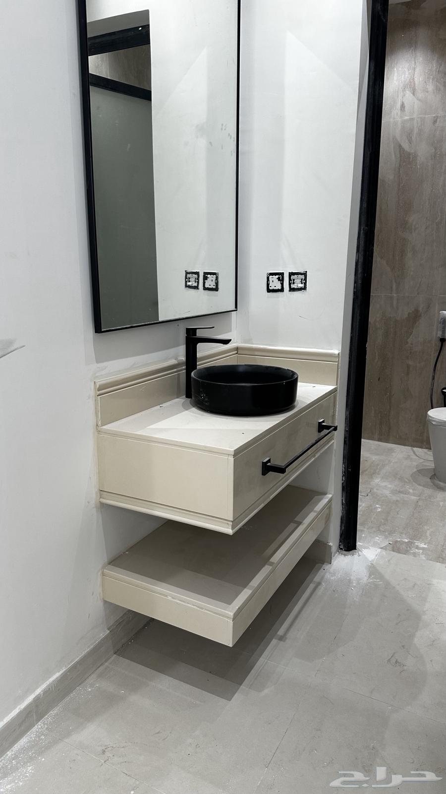 5 bedroom villa in Dahiat King Fahd 6