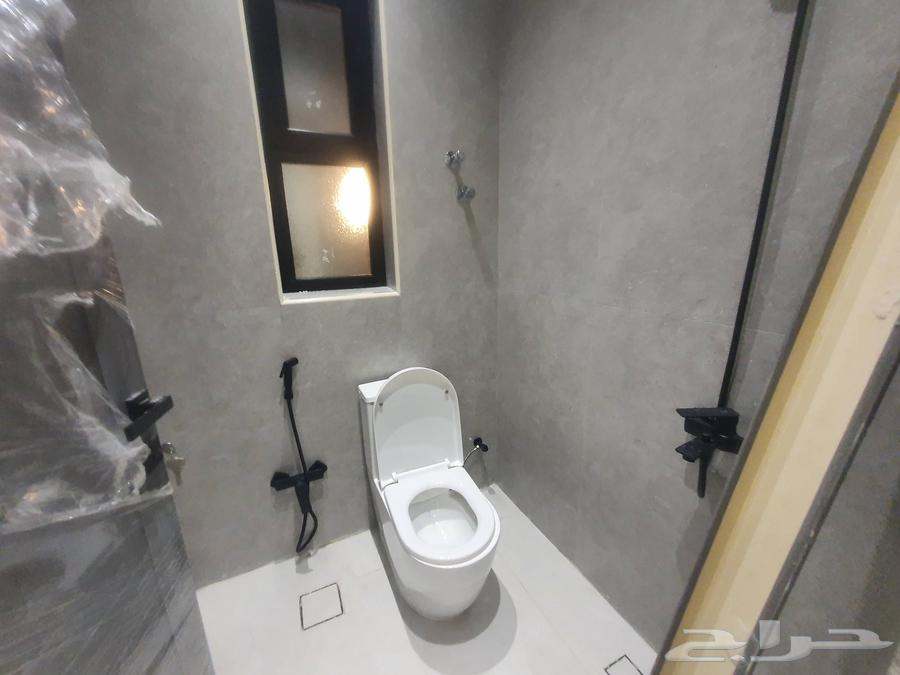 فيلا 9 غرف في احد 3