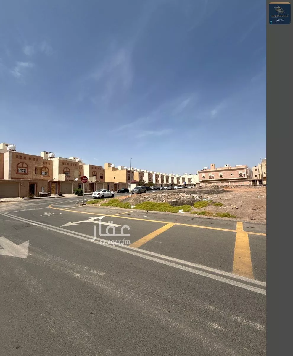 أرض 742 م² في الرانوناء 4