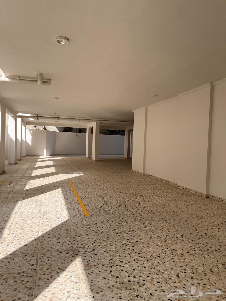 5 bedroom apartment in Batha Quraysh 2
