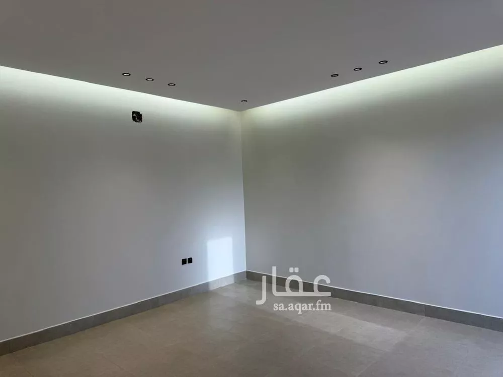 فيلا 6 غرف في المهدية 15