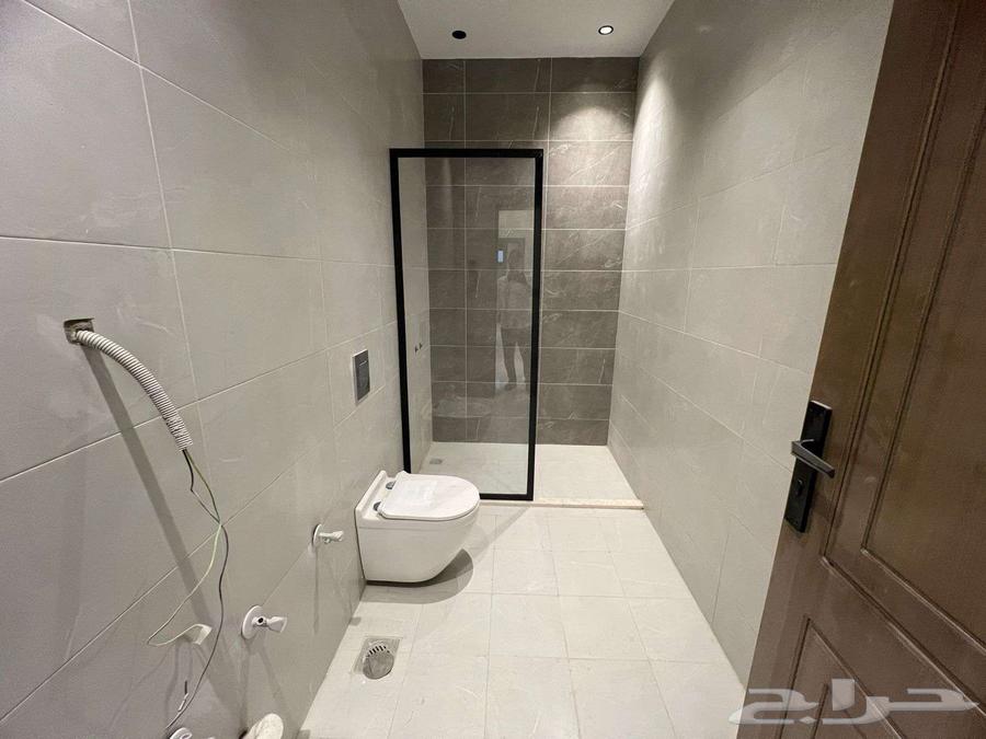 شقة 5 غرف في الشوقية 6