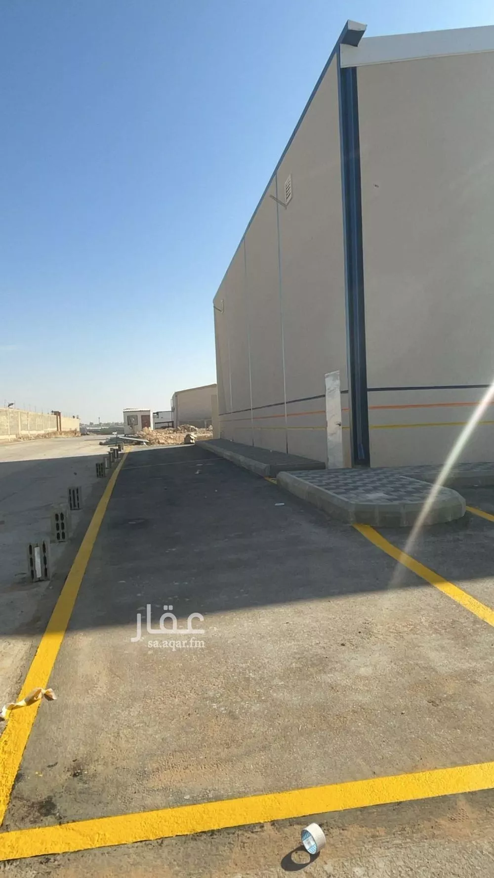 مستودع 750 م² في الغنامية 2