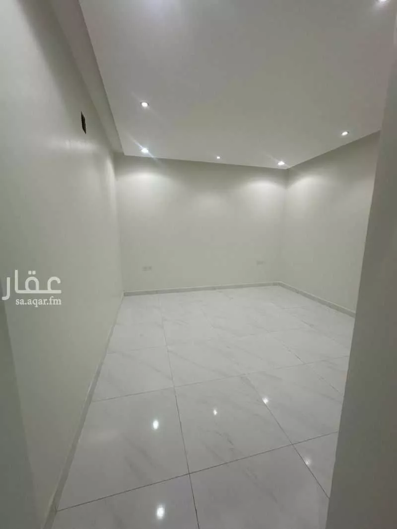 4 bedroom apartment in Al Mahdiyyah, Riyadh 4
