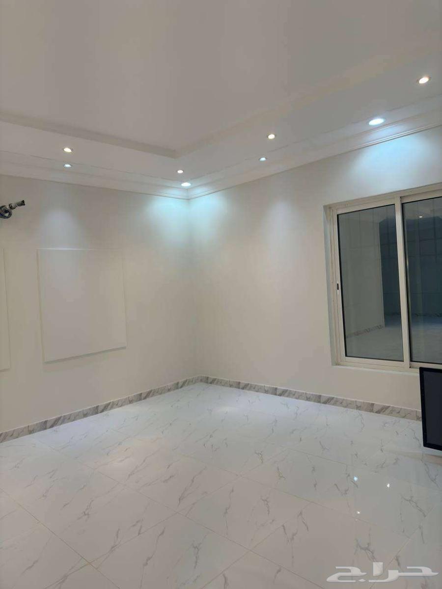 فيلا 7 غرف في العوالي 26