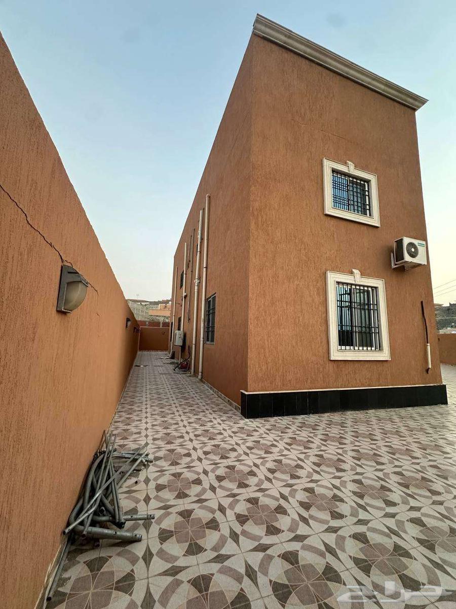 فيلا 7 غرف في العوالي 38