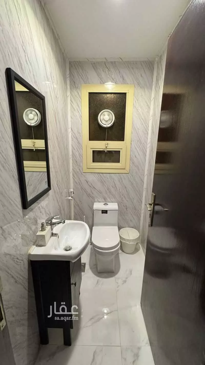 شقة 3 غرف في الملقا 4