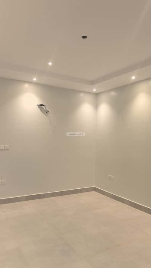 3 bedroom apartment in Al Marwa 10