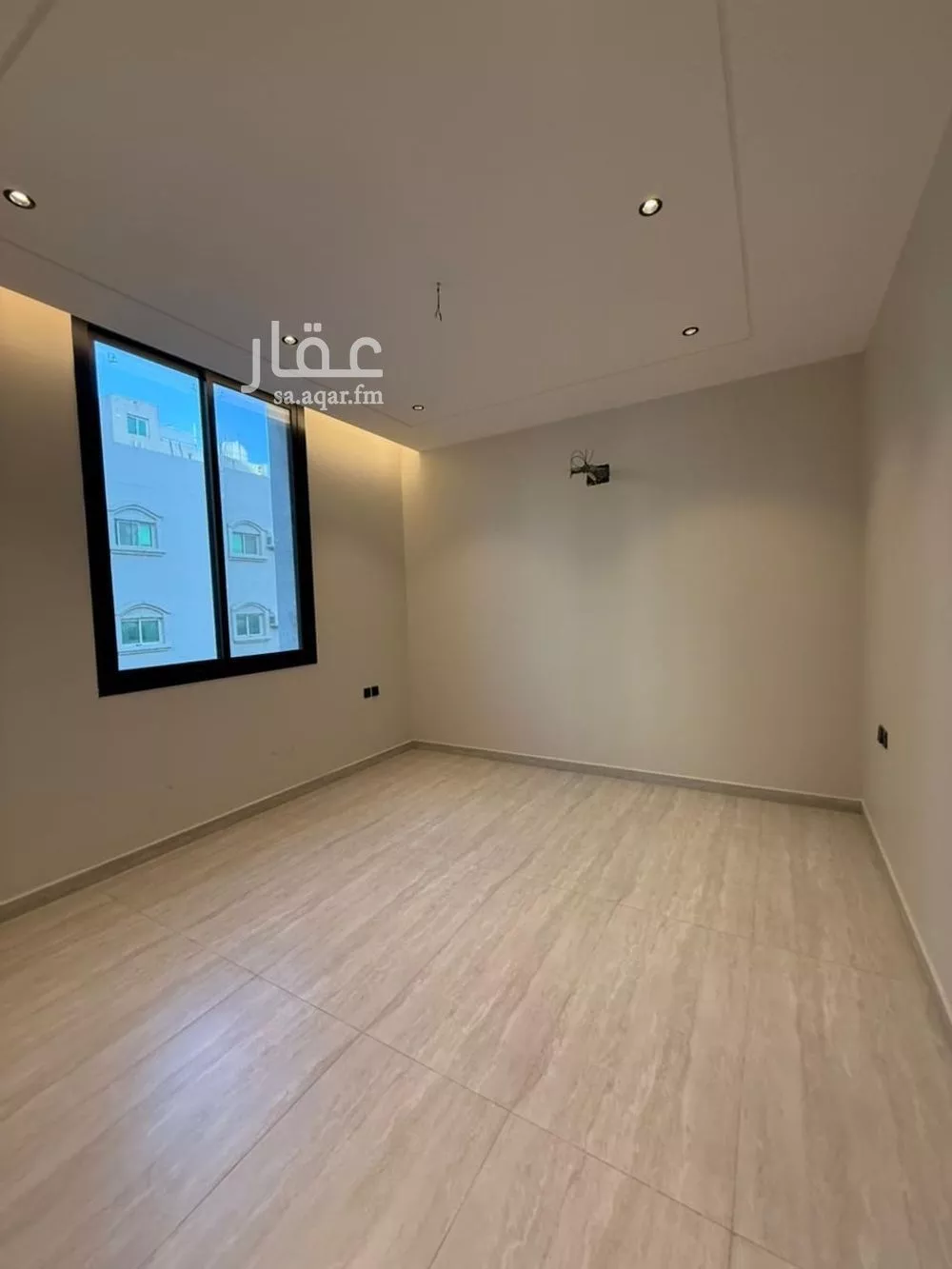 4 bedroom apartment in Al Rawdah 11