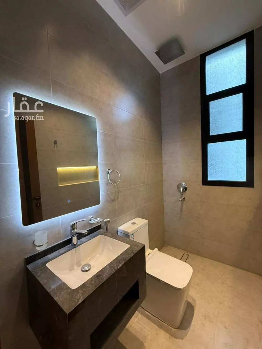 4 bedroom apartment in Al Rawdah 9