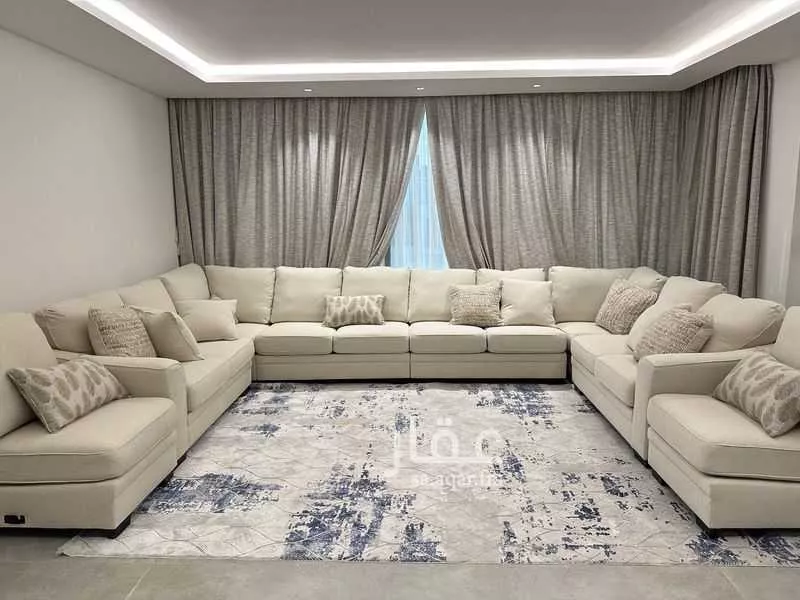 3 bedroom apartment in Al Malqa 3