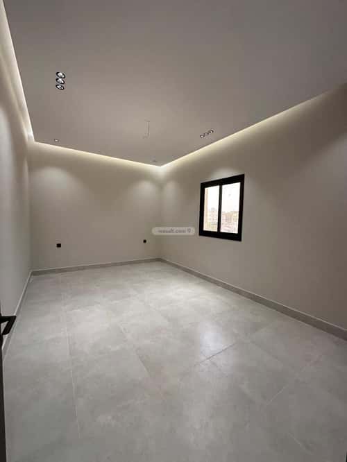 شقة  في الروضة 14