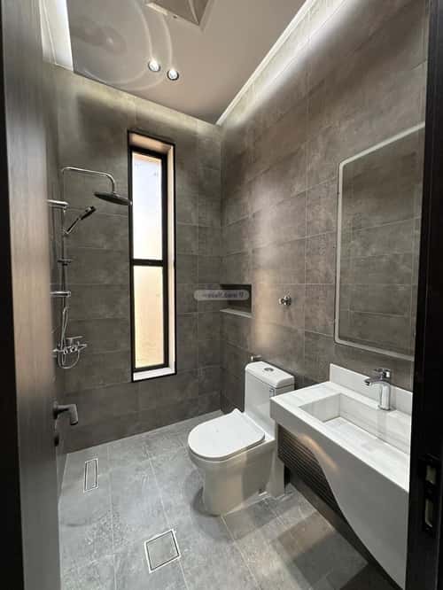 شقة  في الروضة 4