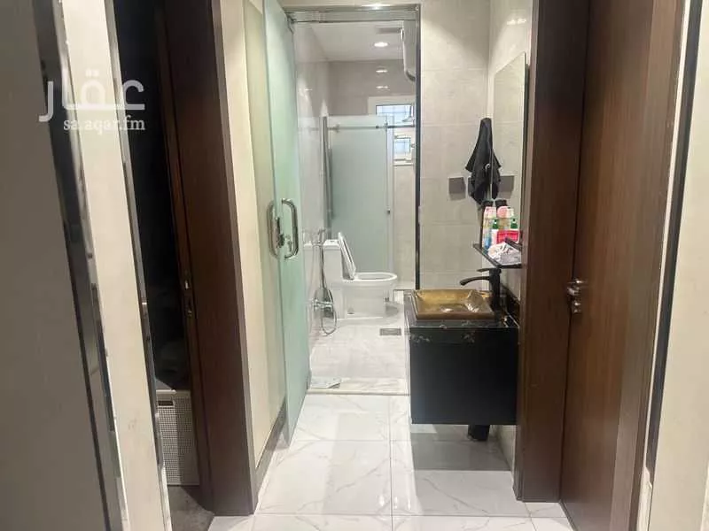 فيلا 13 غرف في الروضة 17