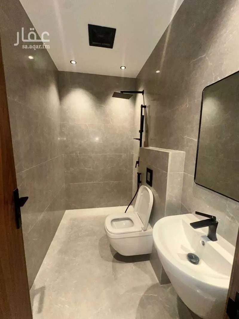 2 bedroom apartment in Al Malqa 4