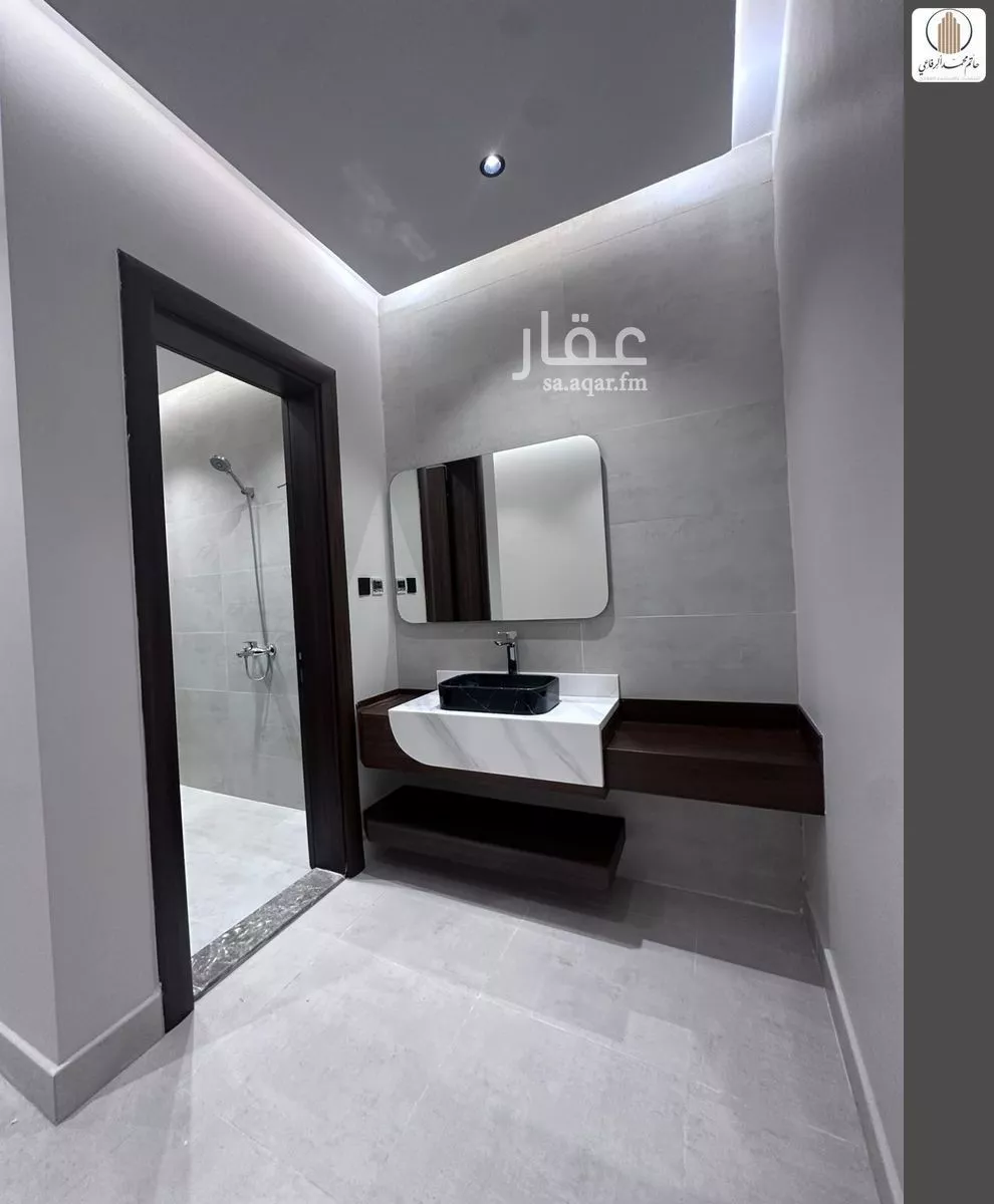 شقة 4 غرف في النعيم 3