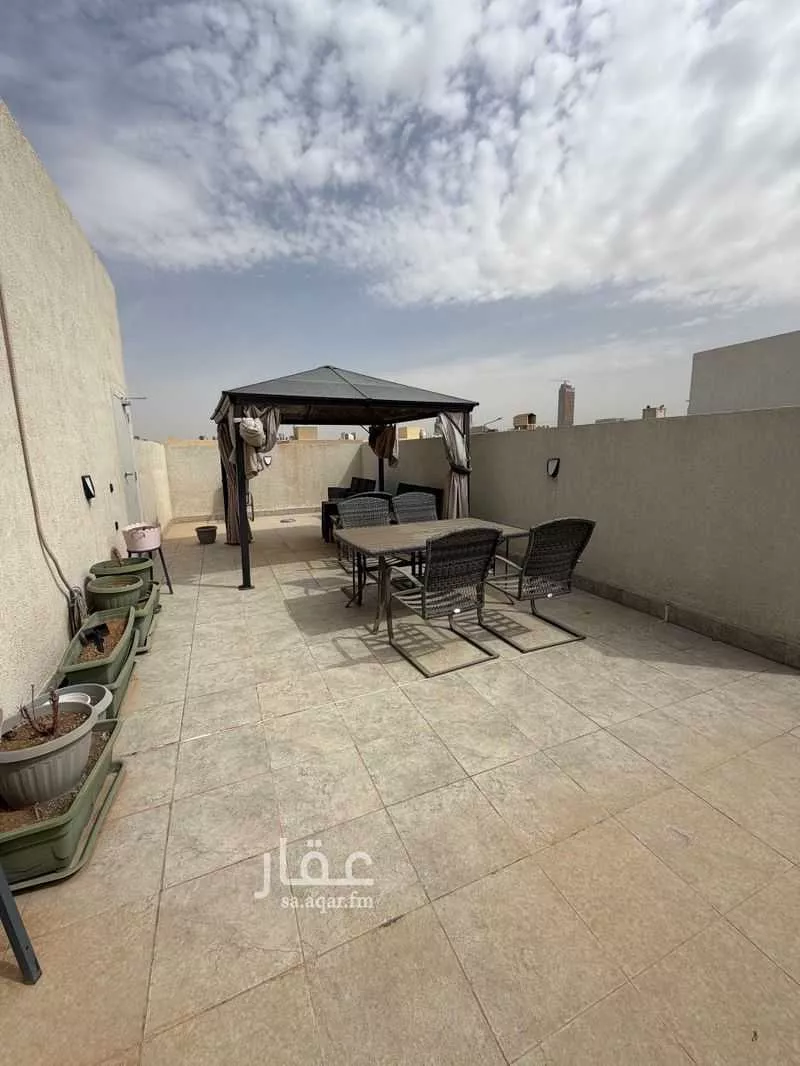 4 bedroom villa in Al Malqa 10