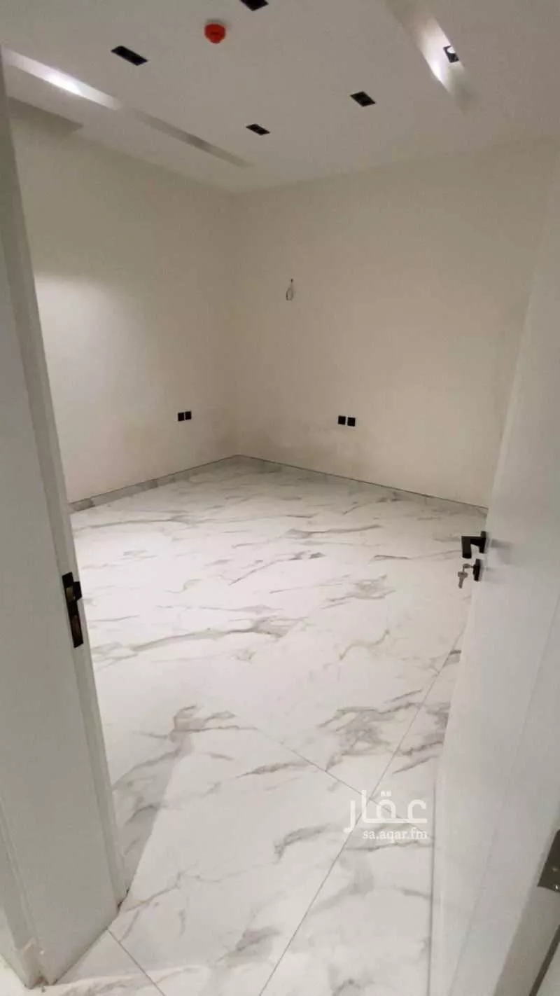 شقة 3 غرف في العارض 12