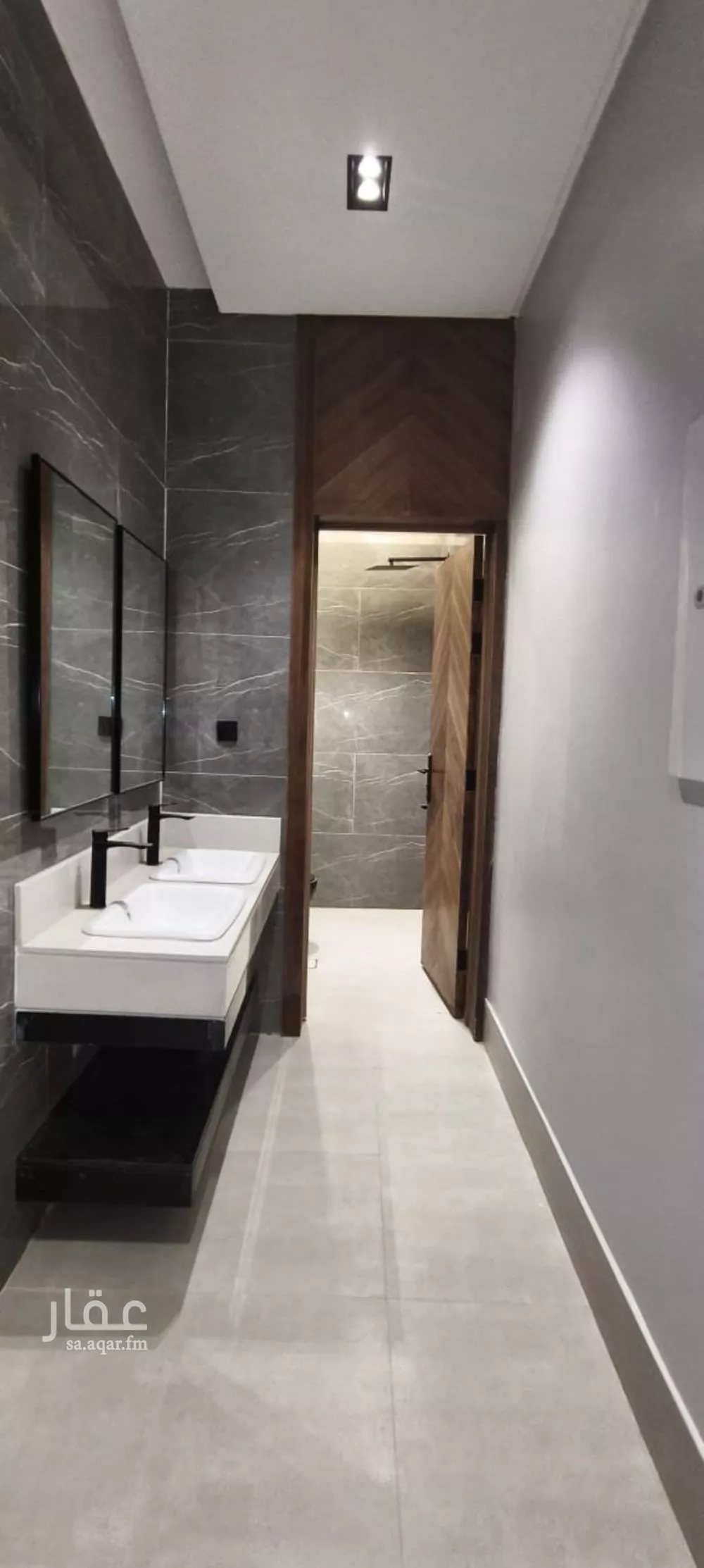 5 bedroom floor in Tuwaiq 3