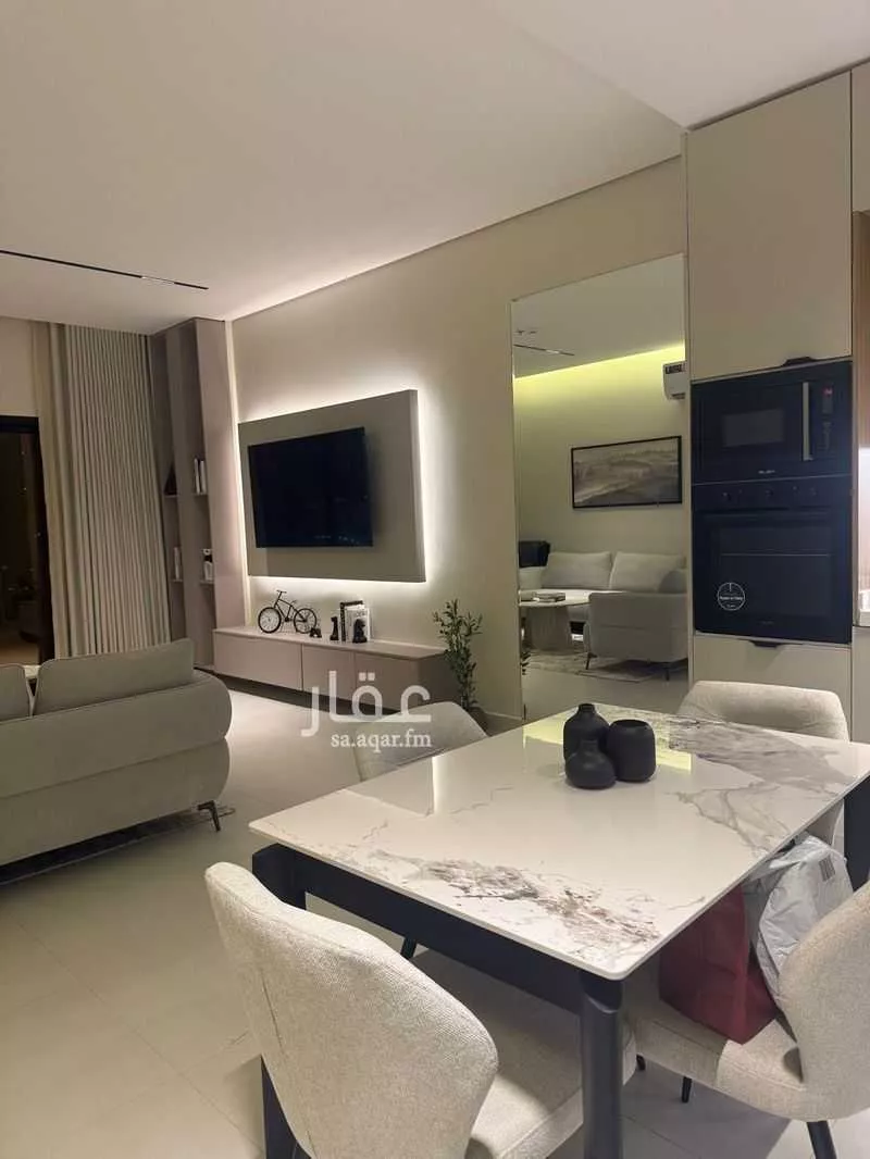 شقة 3 غرف في الحمرا 4