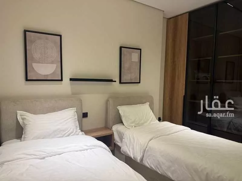 شقة 3 غرف في الحمرا 8