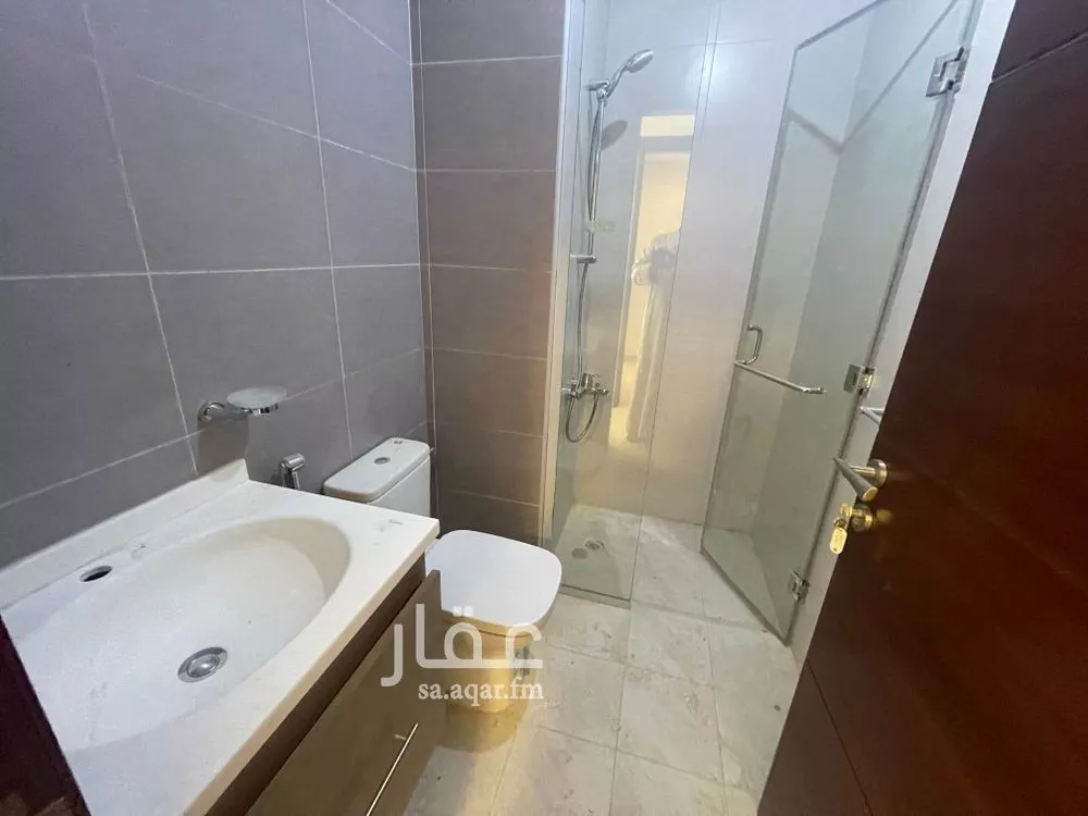 5 bedroom villa in Al Shiraa 16