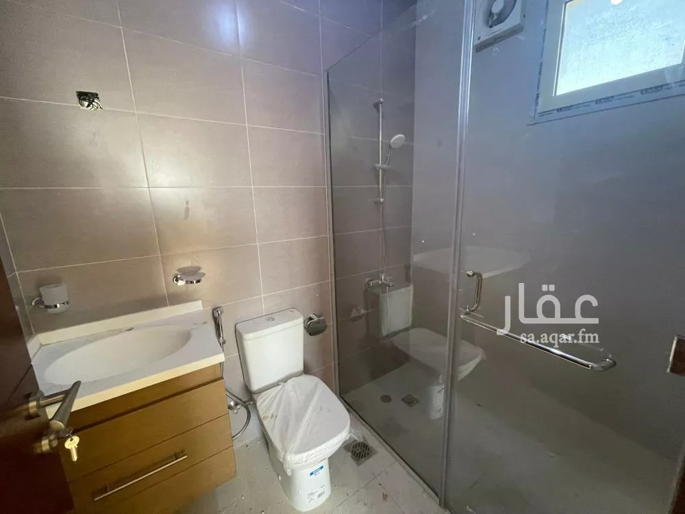 5 bedroom villa in Al Shiraa 19