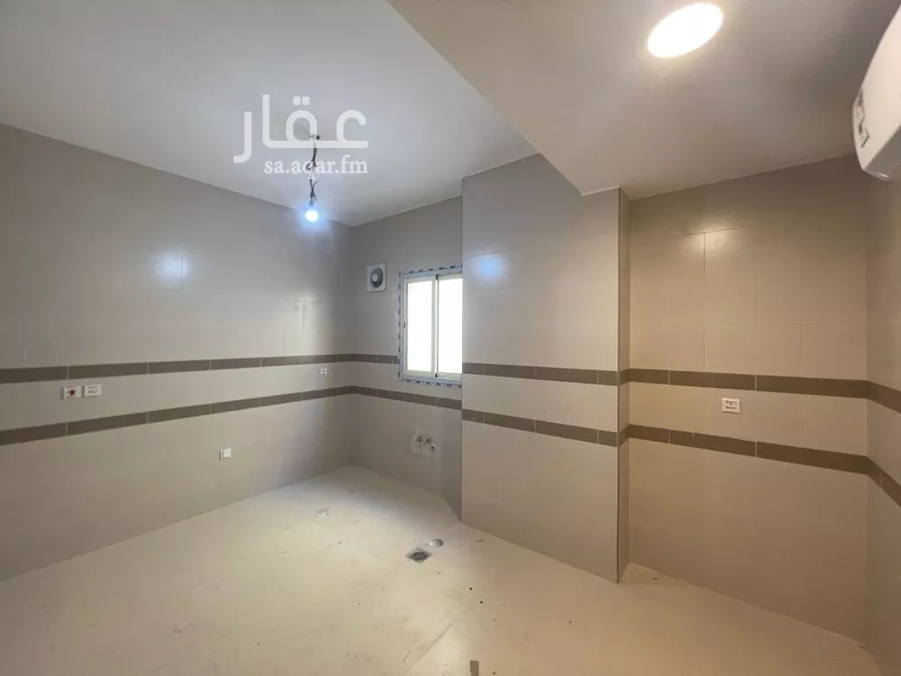5 bedroom villa in Al Shiraa 9