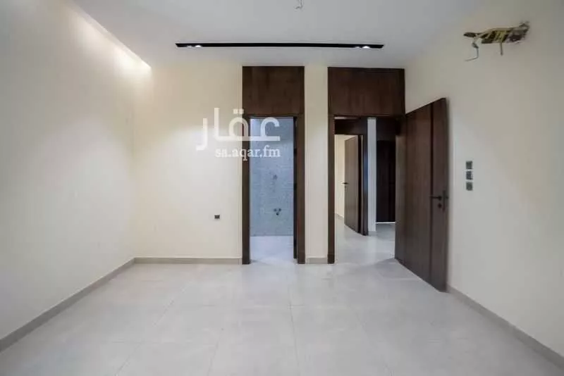 فيلا 5 غرف في الريان 6