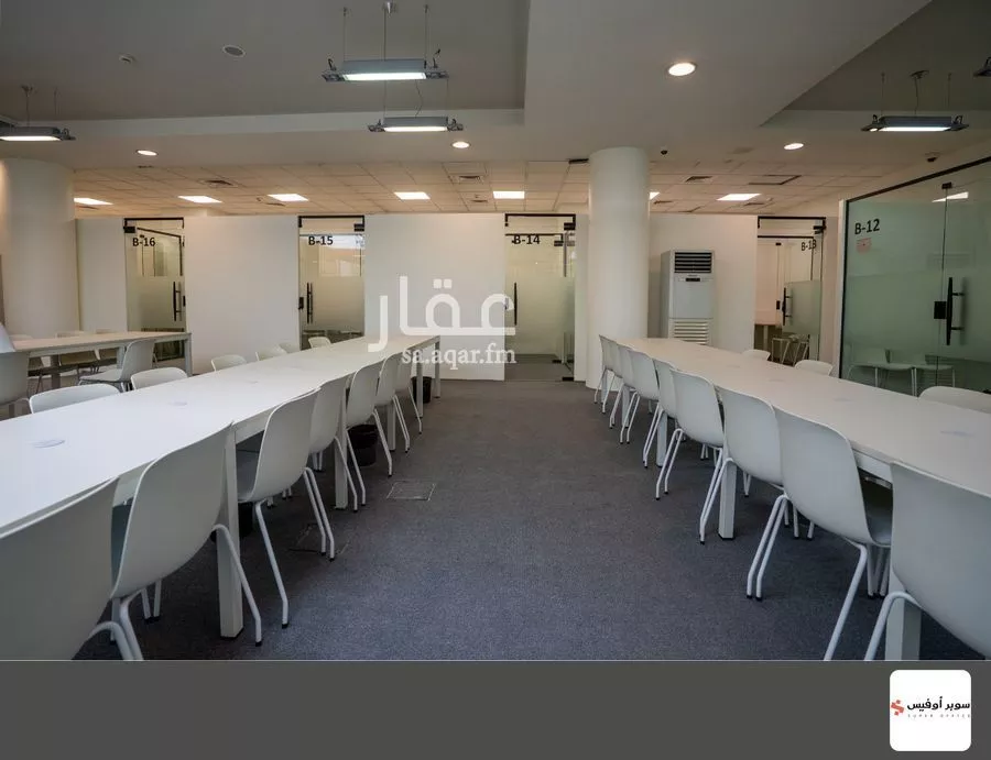 مكتب 10829 م² في الروضة 6