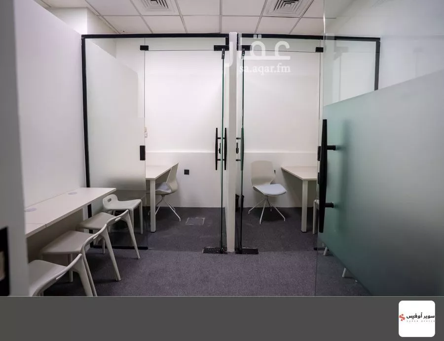 مكتب 10829 م² في الروضة 7