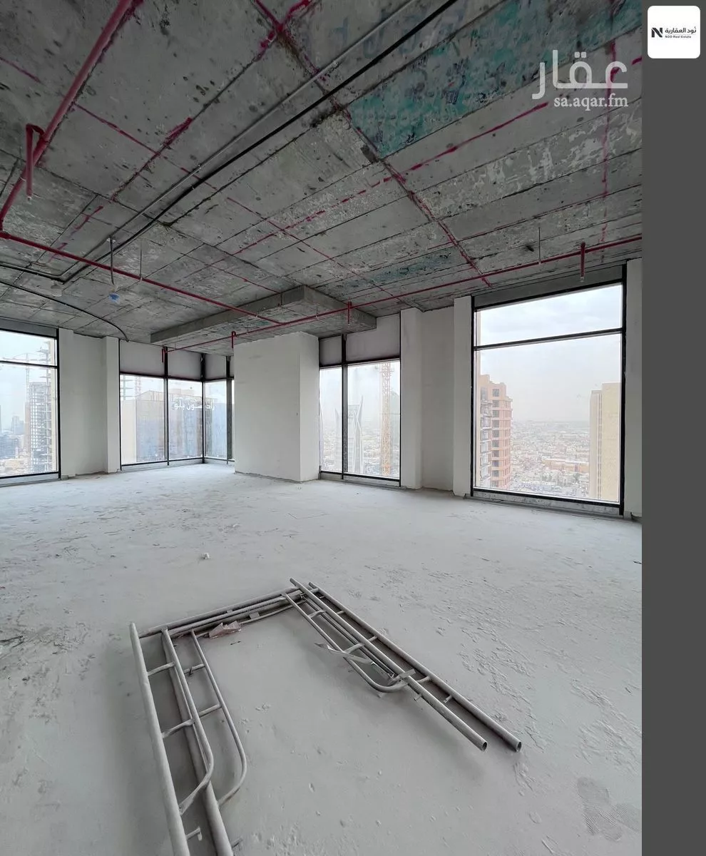 مكتب 135 م² في الصحافة 14