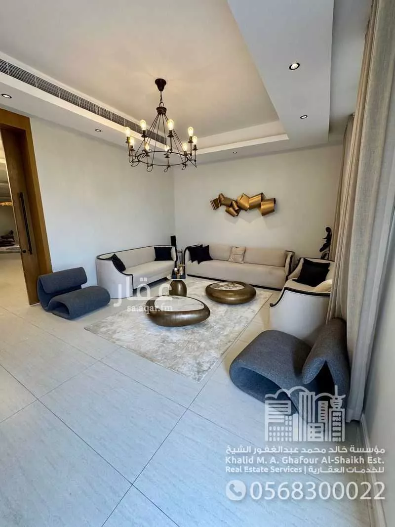 فيلا 5 غرف في السيف 2