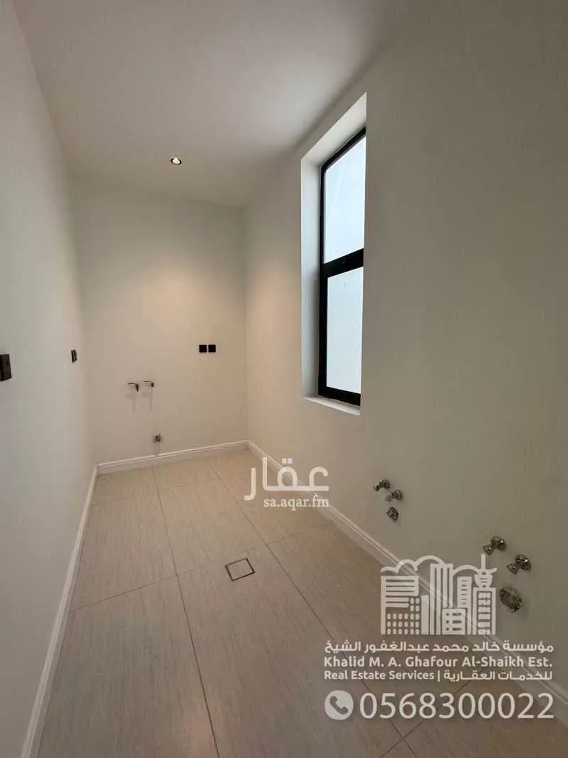 فيلا 5 غرف في السيف 24