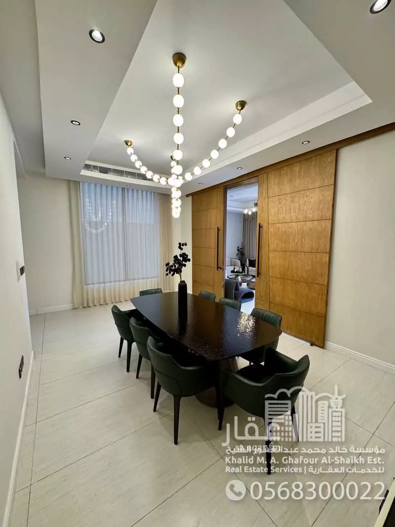 فيلا 5 غرف في السيف 5