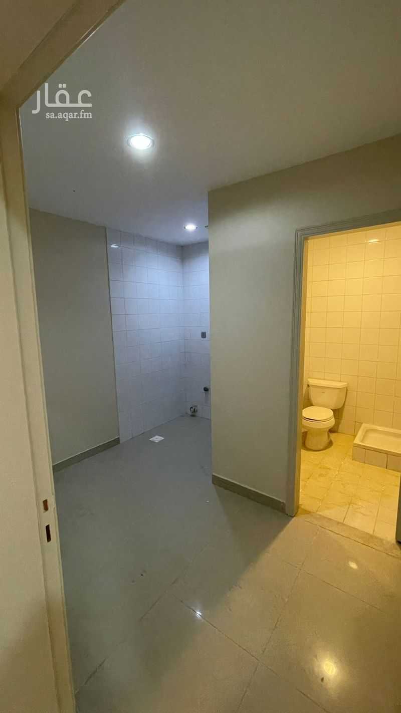 3 bedroom apartment in Al Hamra, Eastern Province 11