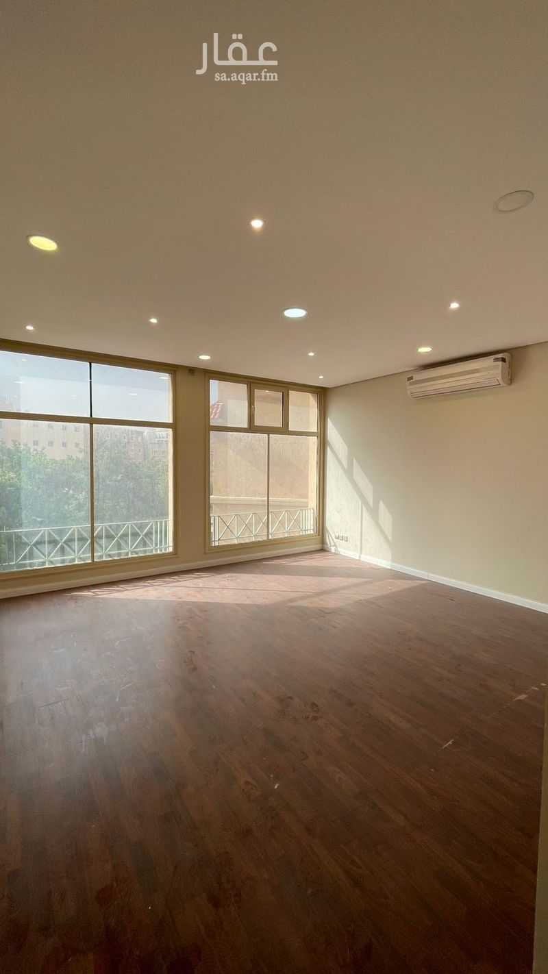 3 bedroom apartment in Al Hamra, Eastern Province 9