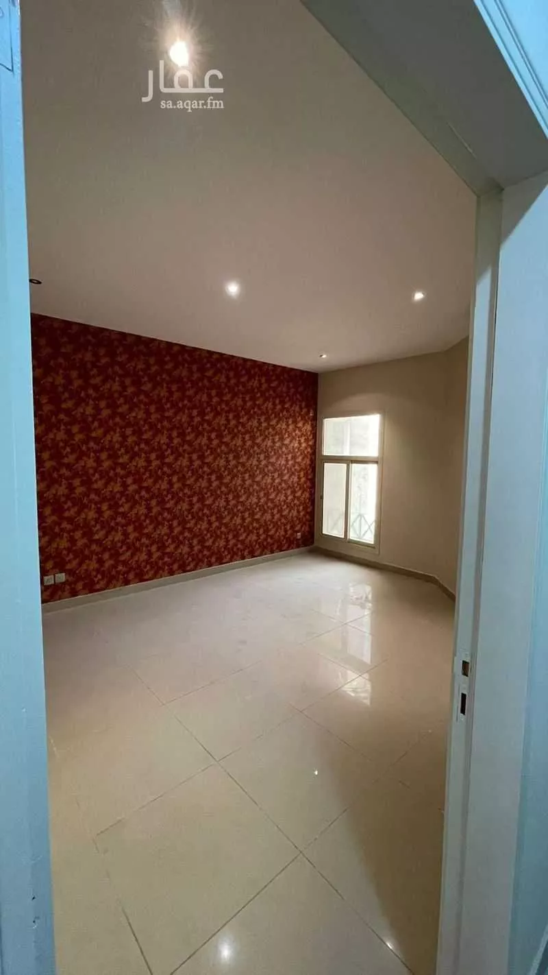 شقة 3 غرف في الحمرا 12